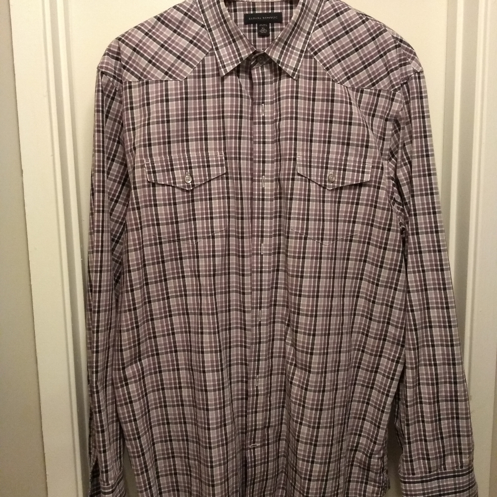 Men's Banana Republic button down dress shirt